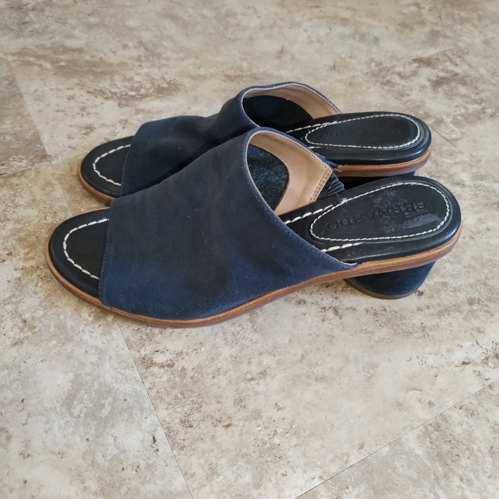 Bernardo Blue Block heels Leather suede Platform Slide Sandal